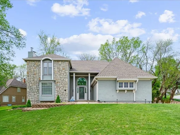4300 W 125th Ter, Leawood, KS 66209