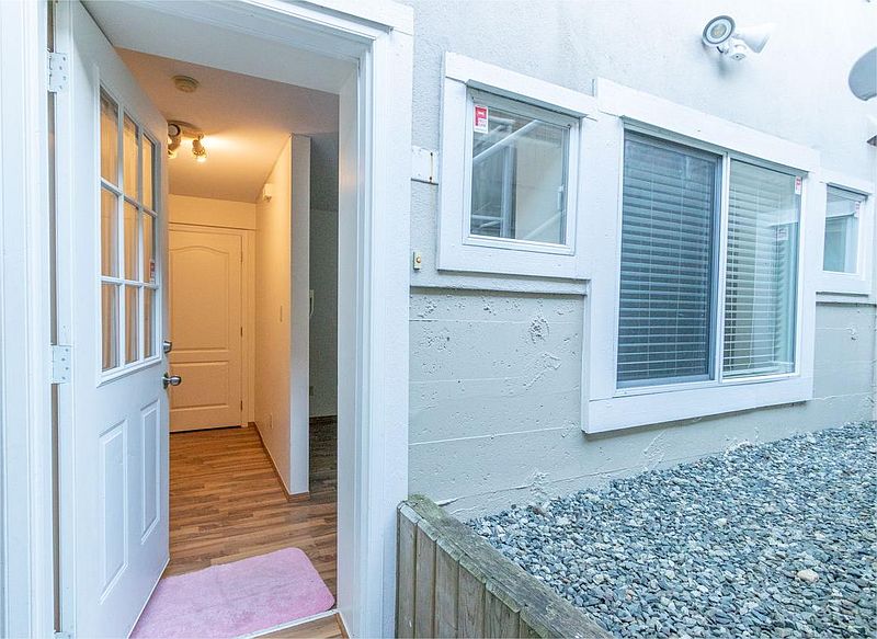West Vancouver House for rent - 2 Bedrooms — photo 6