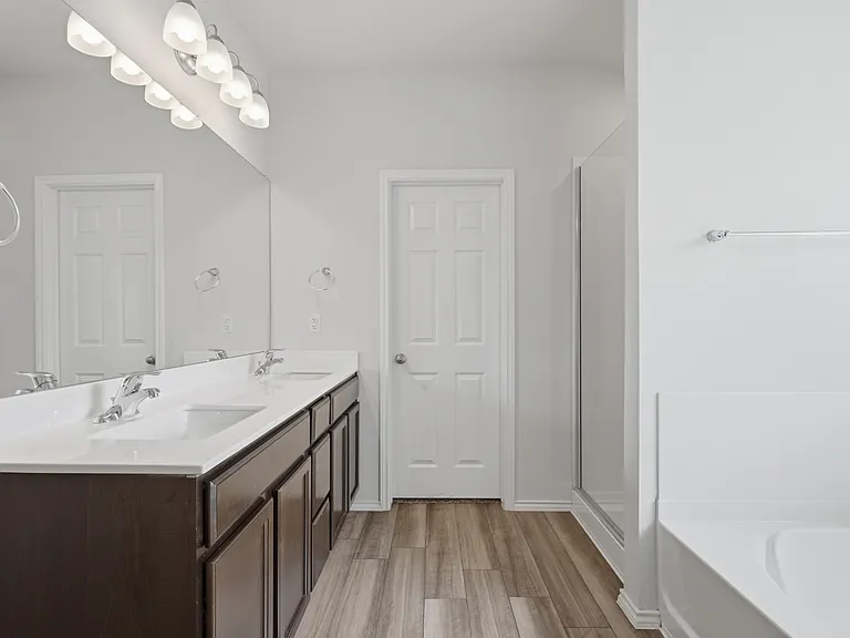 1310 Prospector Trl — Photo 9