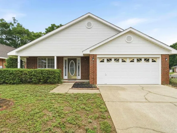2528 Eclipse Ln, Pensacola, FL 32514