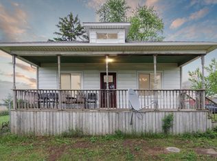 633 S Van Dyke Rd, Marlette, MI 48453