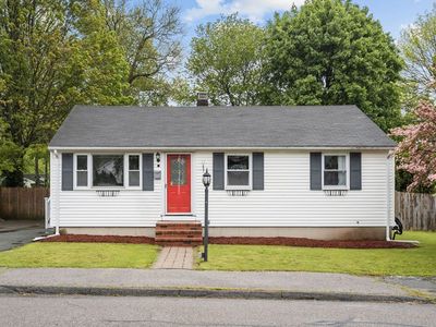 18 Collins Rd, Holbrook, MA, 02343