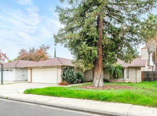 3670 W Fedora Ave, Fresno, CA 93722