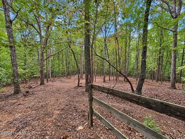 150 Morgan Circle, Carthage, NC 28327
