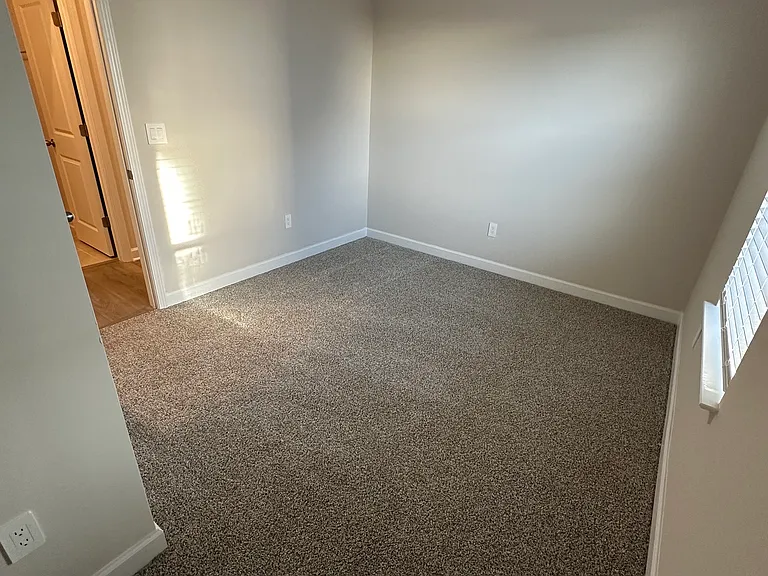 2604 Grand Meadow Dr — Photo 13