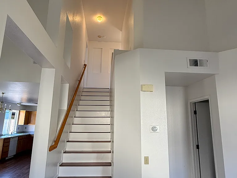 1648 Terra Vista Ln — Photo 7