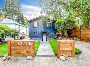 9125 35th Ave NE #B, Seattle, WA 98115