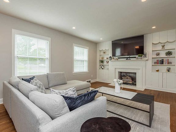 5th image of 1703 Fairmont Blvd