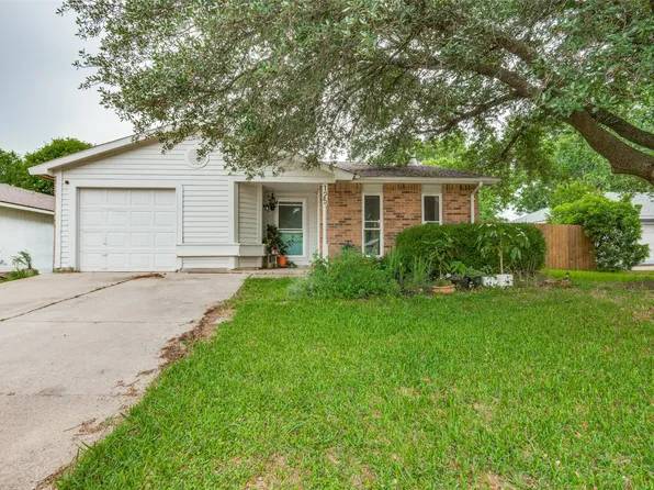 125 London Ln, Glenn Heights, TX 75154