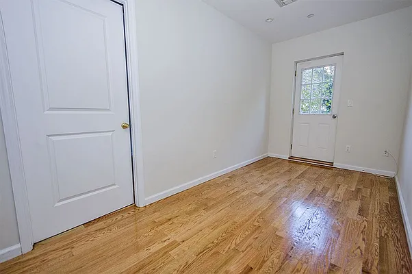 Rented by Level Group | media 27