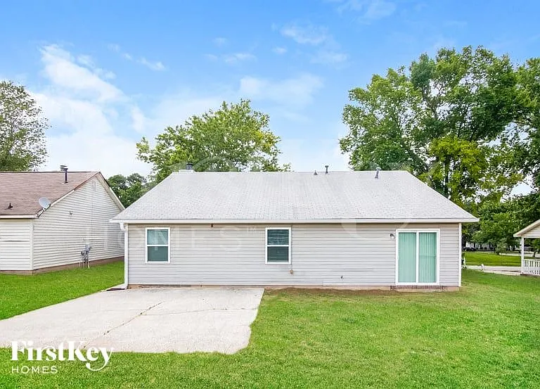 1320 Eagles Landing Dr — Photo 14