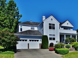 3538 NE Shore Cliff St, Bremerton, WA 98311