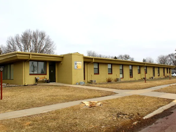 31 Chestnut St E #4, Trimont, MN 56176