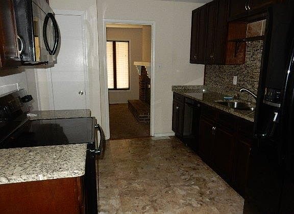 4th image of 12033 Winterset Dr