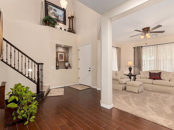 4th image of 1705 S Ponderosa Dr