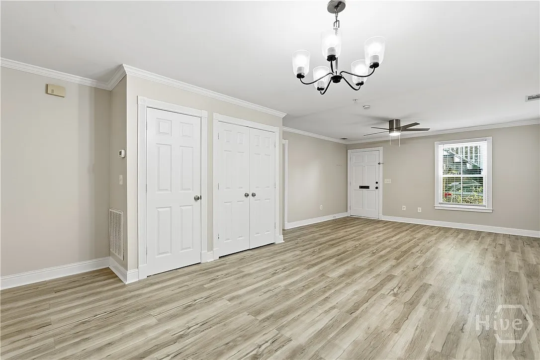 2 bed, 2.0 bath, 1200 sqft, $2,500 — Photo 4
