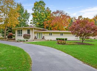 849 Kinney Ave NW, Grand Rapids, MI 49534