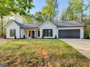1703 Bismarck Cir, Winder, GA 30680