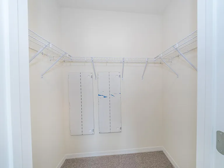 16642 Maude Dr — Photo 12