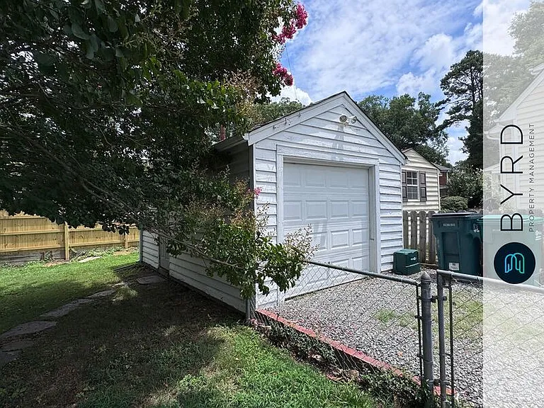 5914 Monument Ave — Photo 25