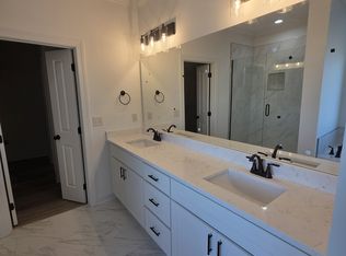 98 Stone Cir, Ringgold, GA 30736