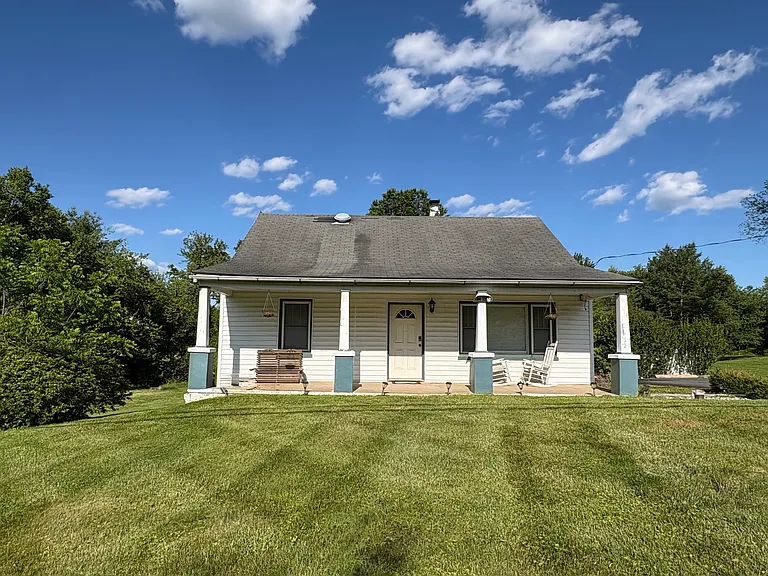 17274 Hamilton Station Rd — Photo 1