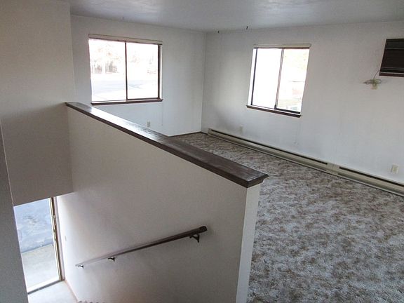 3rd image of 241 NE Birch Ave APT H