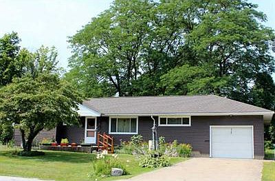 1st image of 2706 Arcadia Ave
