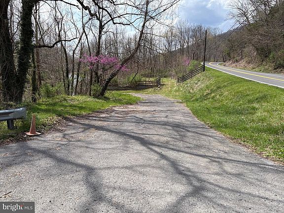 4th image of 18250 S Fork Rd