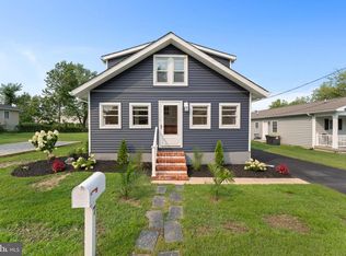 7 Revis Ave, New Castle, DE 19720