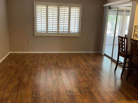 3rd image of 13239 W La Terraza Dr