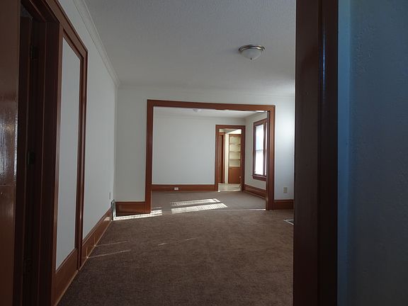 2nd image of 3726 Emerson Ave N