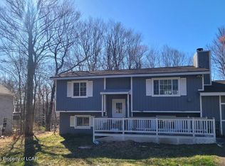 3411 Stag Ln, Tobyhanna, PA