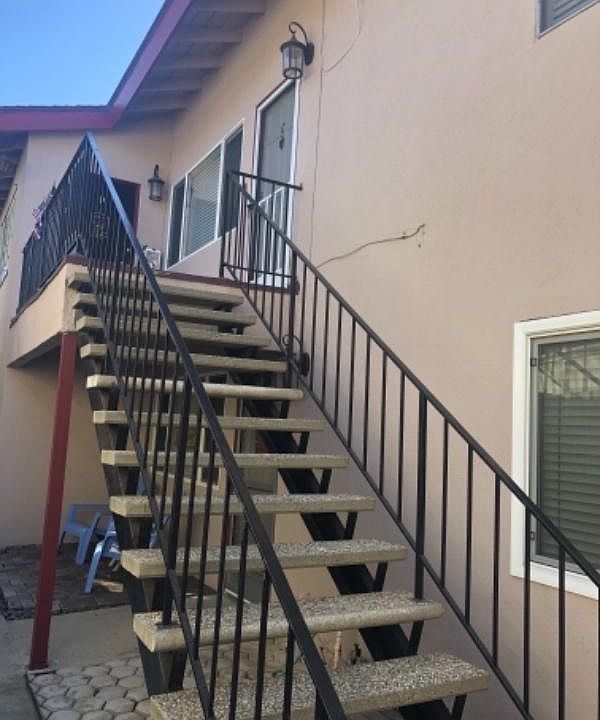 1st image of 1306 Agate St APT C