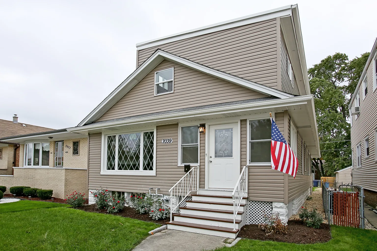 7039 40th Pl photo 1
