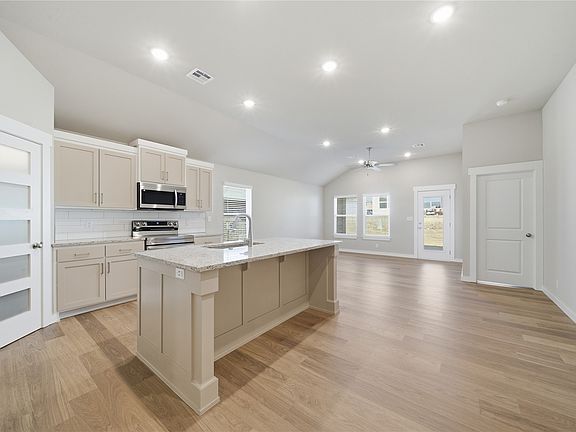 4th image of 14635 E 39th Pl S
