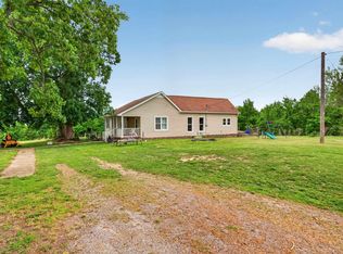 318 Brasher Rd, Kuttawa, KY 42055