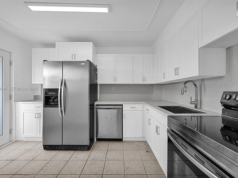 1075 NE Miami Gardens Dr #408 — Photo 24