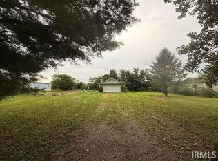 3393 E Pleasant Grove Dr, Warsaw, IN 46580