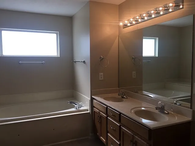 2600 Polo Ct — Photo 8
