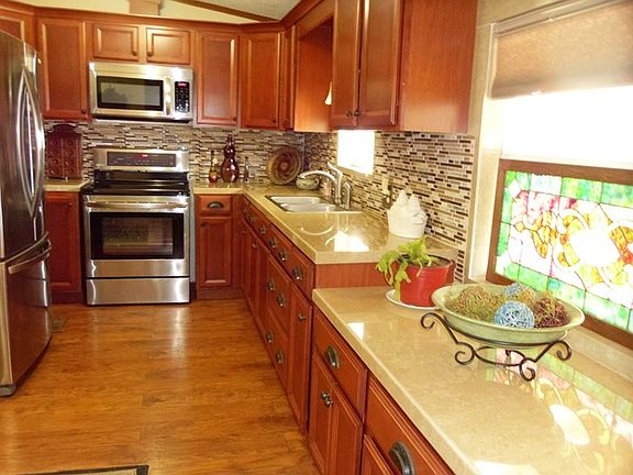 4th image of 117 Covered Wagon Dr