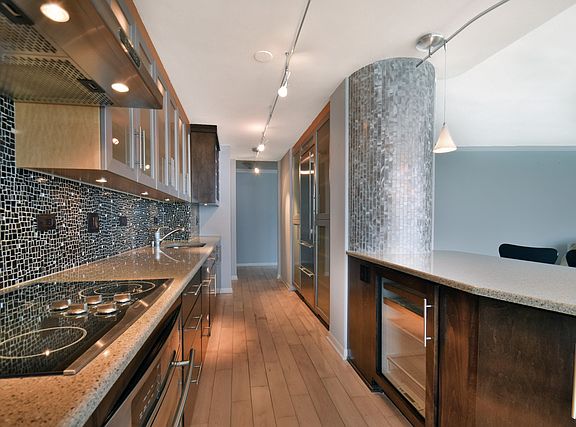 5th image of 155 N Harbor Dr APT 3308