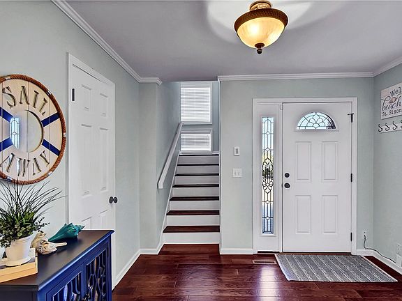 3rd image of 1526 Ocean Blvd