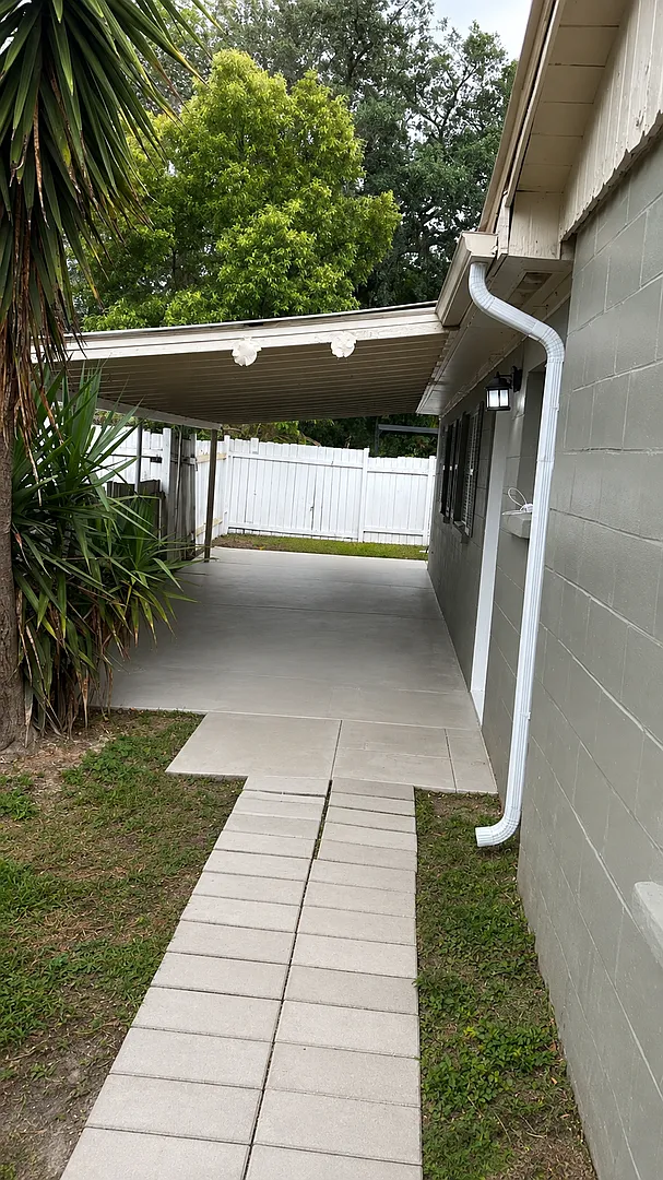 Coming Soon Move-In Ready 2BR/1BA Duplex with Modern Updates in Prime Zephyrhills Location! — Photo 3