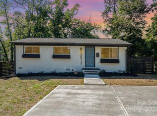 2812 Alleghany St, Charlotte, NC 28208