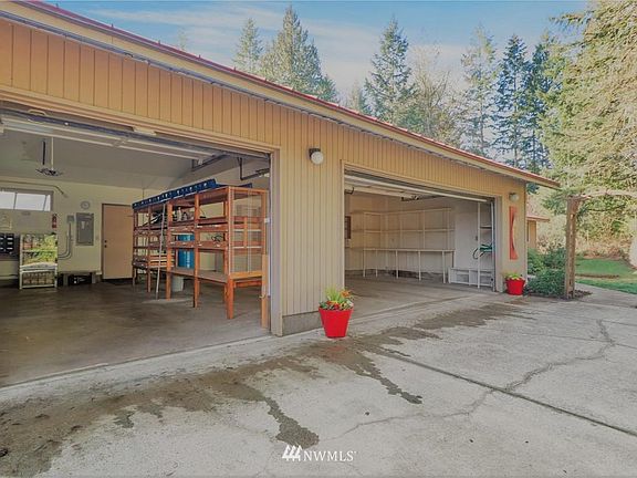5th image of 5915 Jamison Ln SE