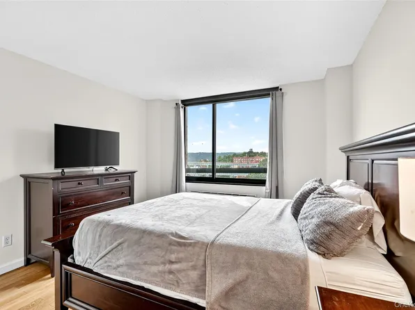 2287 Johnson Avenue #10B, Bronx, NY 10463