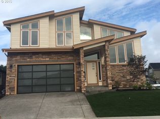 13723 SE Scenic Ridge Dr, Clackamas, OR 97015