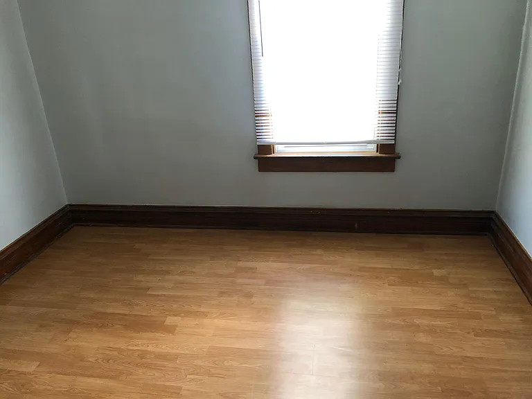 1122 Clement St — Photo 10