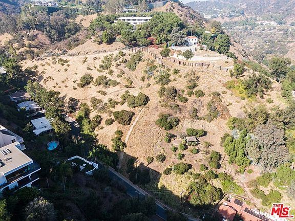5th image of 1420 Bella Dr